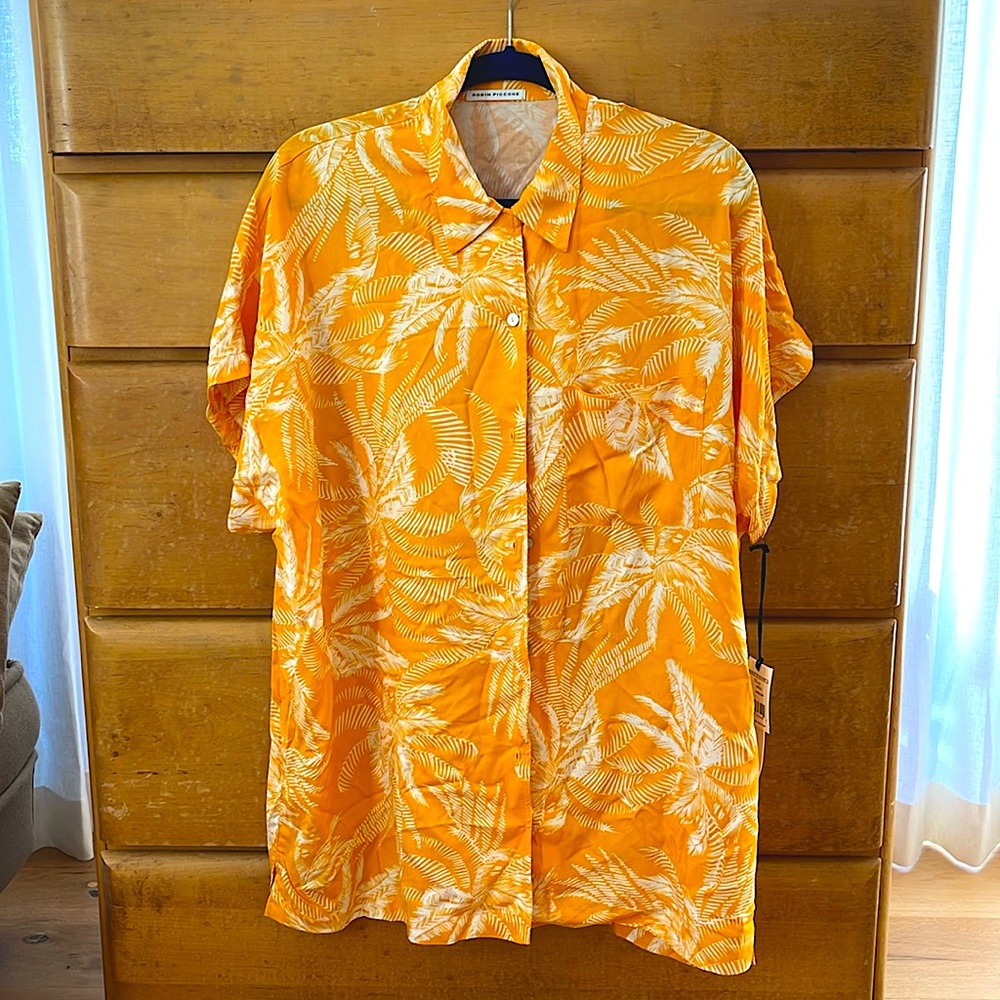 Robin Piccone Chandy - swim coverup.  Your cool Hawaiian dream come true.
